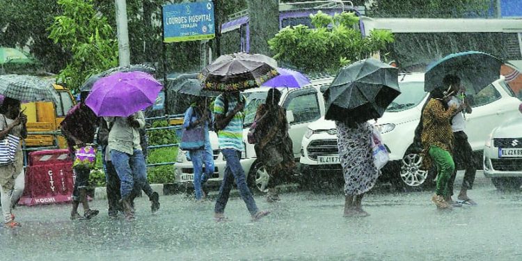 मान्सून 2 दिवसात महाराष्ट्र व्यापणार; परभणीत 100 वर्षांतील विक्रमी पाऊस