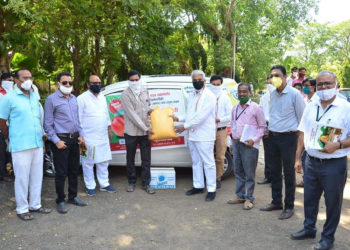 कोरोनाच्या संकटाला संधी बनविणारे सुपरहिरोज…