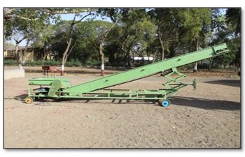 डॉ. पंजाबराव देखमुख कृषी विद्यापीठ विकसित कांदा लोडिंग-अनलोडिंग यंत्र