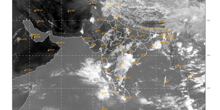 मान्सून देवभूमी (केरळा) त दाखल