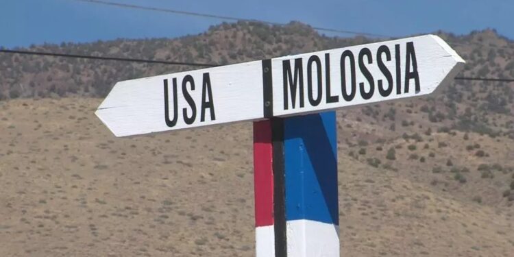 जगातील सर्वात लहान देश, क्षेत्र ०.००५३ किमी