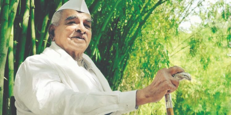 भाऊसाहेबांनी दंडकारण्य चळवळीच्या माध्यमातून संगमनेरात साकारले महाराष्ट्रातील अ‍ॅमेझॉन