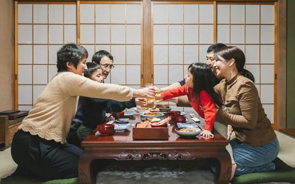 हा आहे दीर्घायुषी लोकांचा देश… या देशातील लोक कोणता आहार, विहार घेतात, ज्यामुळे त्यांना दीर्घायुष्य लाभते….!!