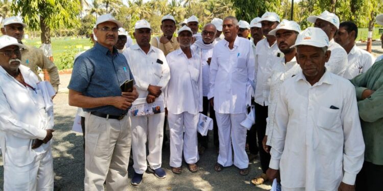 शेतकऱ्यांसाठी ‘करार शेती’ लाभाची !