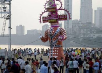 दसऱ्याला कृषी-औद्योगिक प्रदर्शन भरवण्याची राज्यातली सर्वात मोठ्या हिंगोलीतील दसरा मेळाव्याची परंपरा