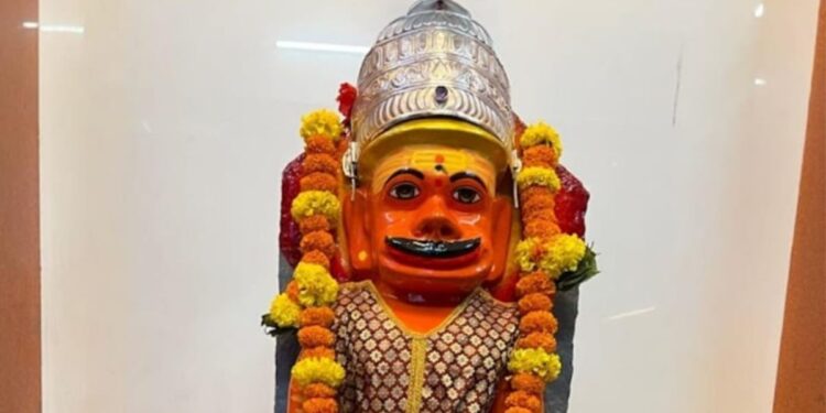 इडा पीडा जावो आणि बळीचे राज्य येवो !!