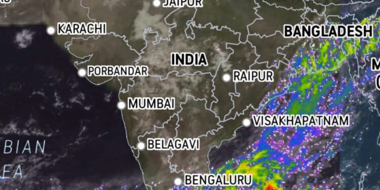 पुन्हा एकदा नव्या चक्रीवादळाचा धोका; अवकाळी पाऊस सुरूच राहणार!