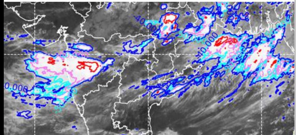 सकाळी 11 वाजेची राज्यातील पावसाची स्थिती. पांढऱ्या क्षेत्रात जोरदार पावसाची शक्यता.