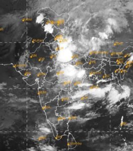 ढगांची स्थिती दर्शविणारे आजचे उपग्रह छायाचित्र